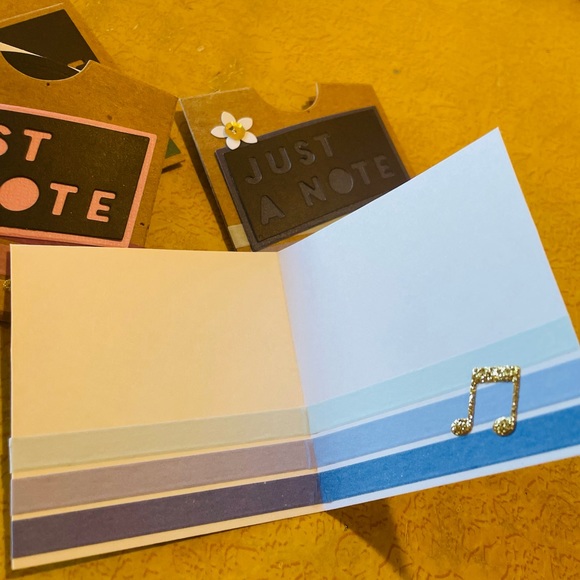 🌈 3 for $10 - Just a Note - Picture 5 of 5